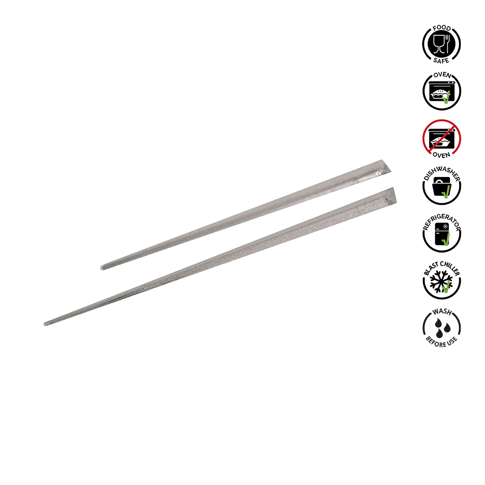 Two metal skewers on a white background with usage instructions icons.