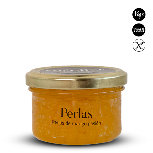 Jar of 'Perlas' with a gold lid on a white background