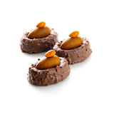 Dessert coated in Pate-a-Glacer BLONDE - Milk Compound Coating